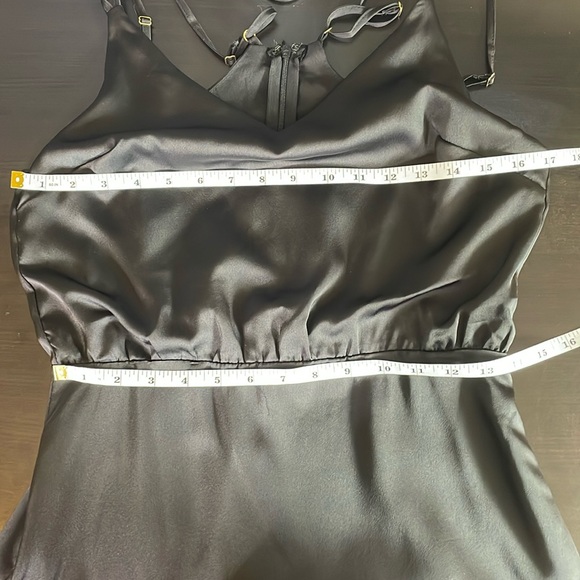 Lulu’s Black Satin Ruffle Hem Party Cocktail Mini Dress Size Small - Picture 12 of 17